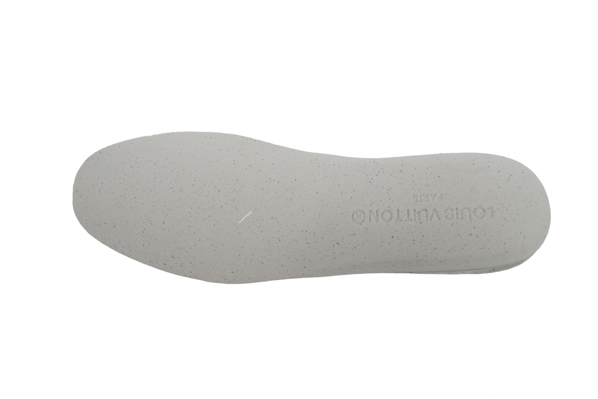 PK God Batch LOUIS VUITTON Trainer White ash