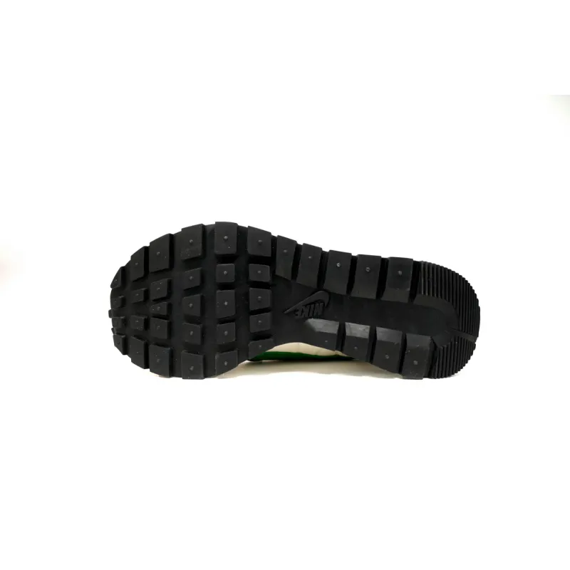 pkstockx sacai x nike vaporwaffle sesame and beige green dd1875-102