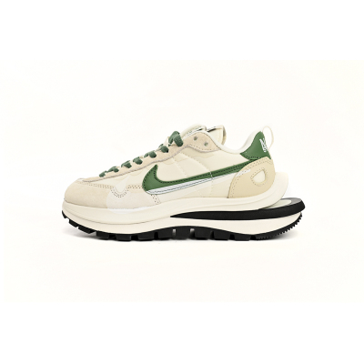 PKstockx Sacai x Nike VaporWaffle Sesame and Beige Green DD1875-102  01