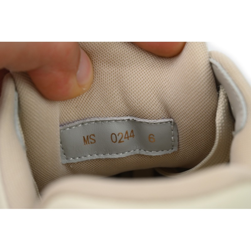PK God Batch LOUIS VUITTON Trainer Monogram Flower Beige