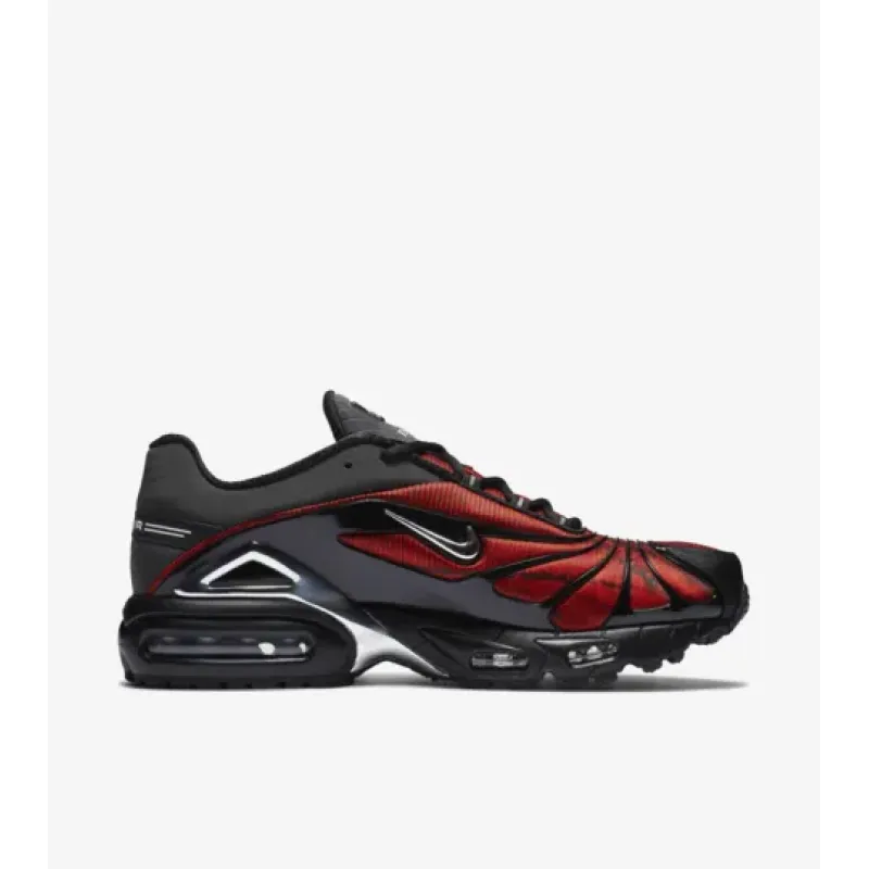 Air Max Tailwind V x Skepta Bloody Chrome Red