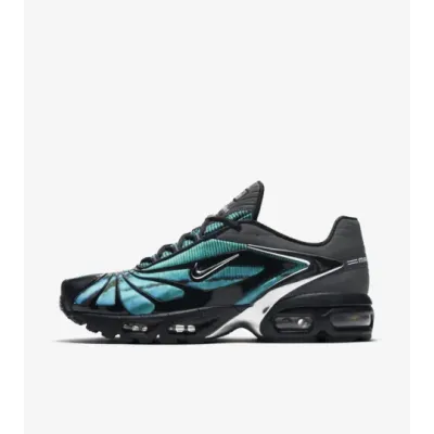 Air Max Tailwind V x Skepta Chrome Blue 01