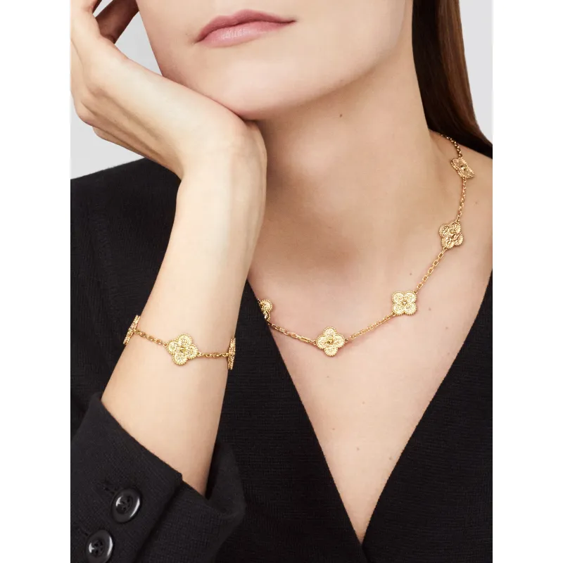 vintage alhambra bracelet, 5 motifs yellow gold pk2
