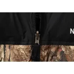 The North Face Splicing White And Maple Leaf