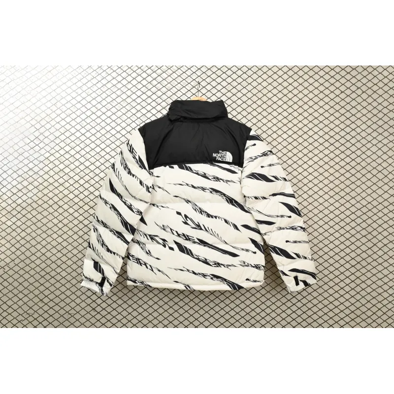 the n0*h F**e splicing white and white zebra