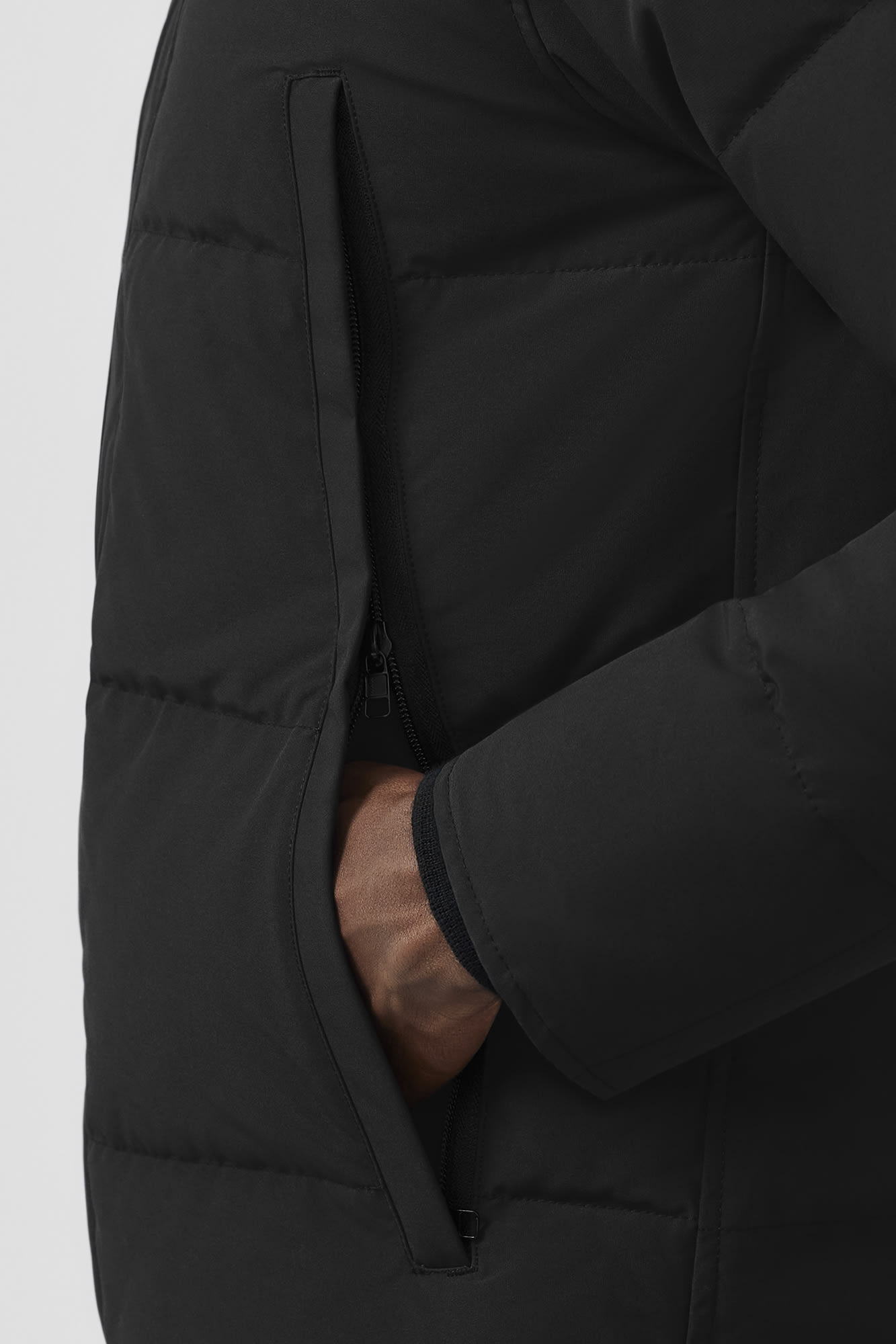 Canada Goose Wyndham Parka Black Label Heritage