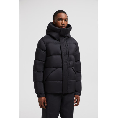 MONCLER Madeira Short Down Jacket Black (NFC) 02