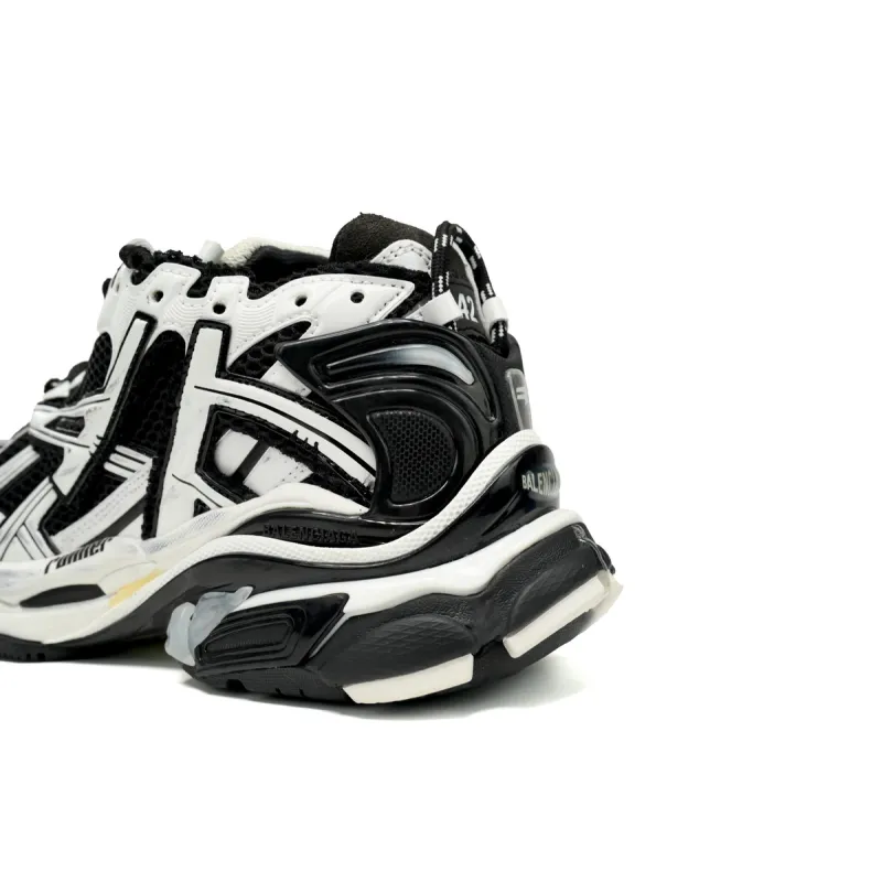 PK God Batch Balenciaga Runner Black White