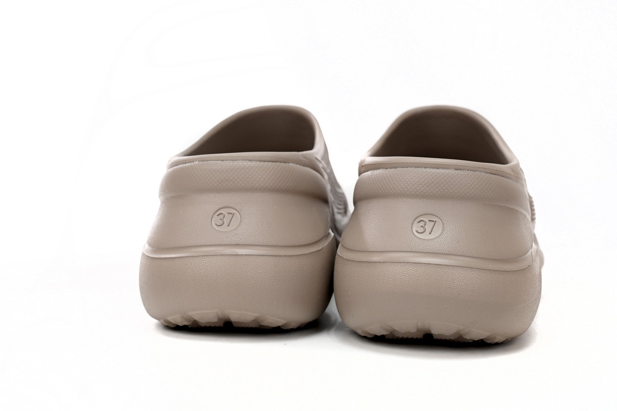 PK God Batch BALENCIAGA Pool Crocs Beige 677386 W1S8E 2500