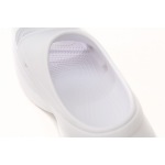 PK God Batch BALENCIAGA Pool Crocs White 677389 W1S8E 9000