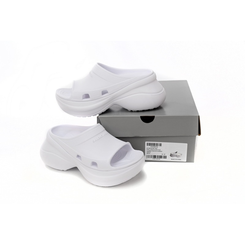 PK God Batch BALENCIAGA Pool Crocs White 677389 W1S8E 9000