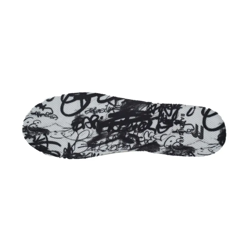 PK God Batch Balenciaga Defender Graffiti 685611 W2RAM 9010