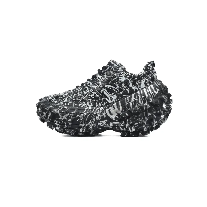 PK God Batch Balenciaga Defender Graffiti 685611 W2RG1 9015