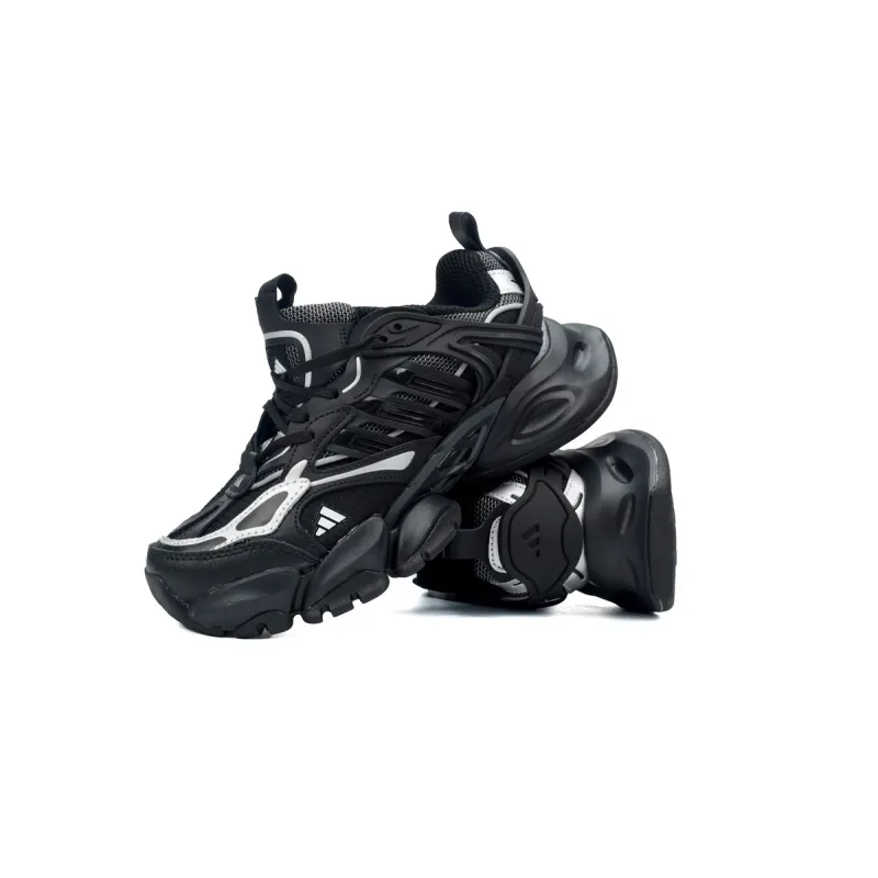 Adidas XLG Runner Deluxe All black