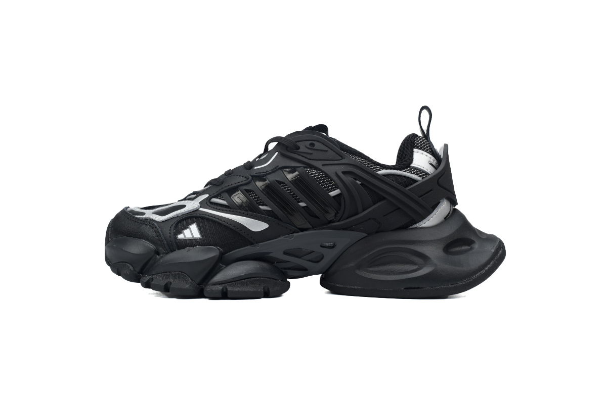 Adidas XLG Runner Deluxe All black