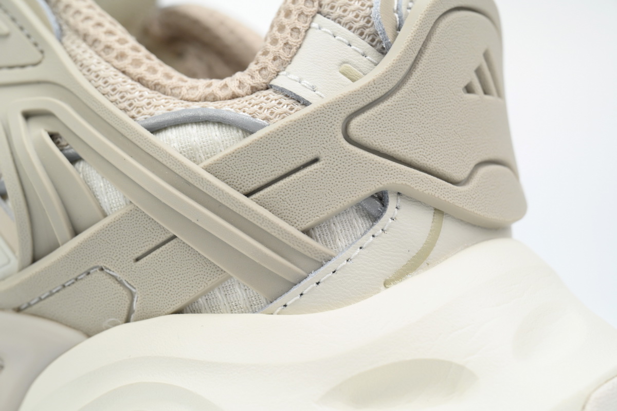 Adidas XLG Runner Deluxe Khaki