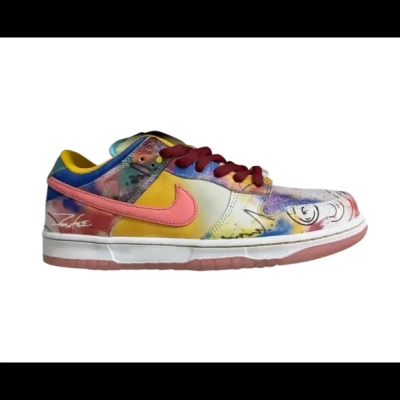 LJR Batch Dunk Low SB "Friends & Family - Futura Laboratories - Sunblush" sneakers 01