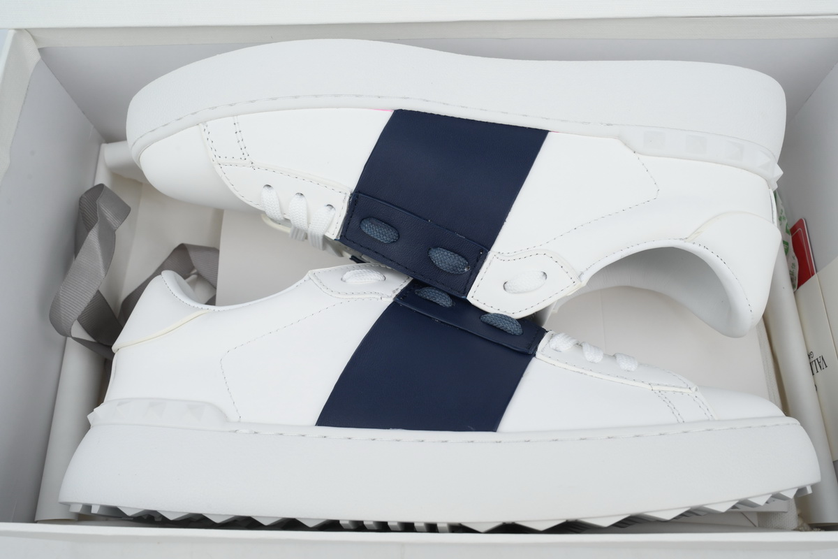 Valentino Rockstud White Blue