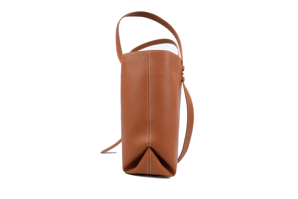 Louis Vuitton Low Key Cabas