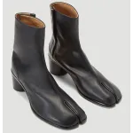 Maison Margiela Tabi Boots in Black