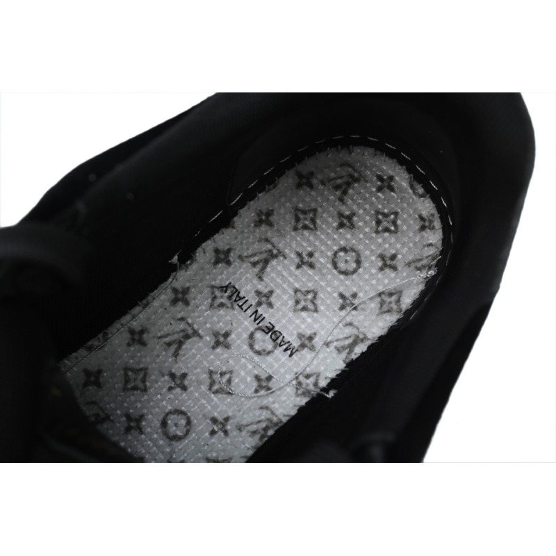 PK God Batch Louis Vuitton Louis Vuitton Trainer Black