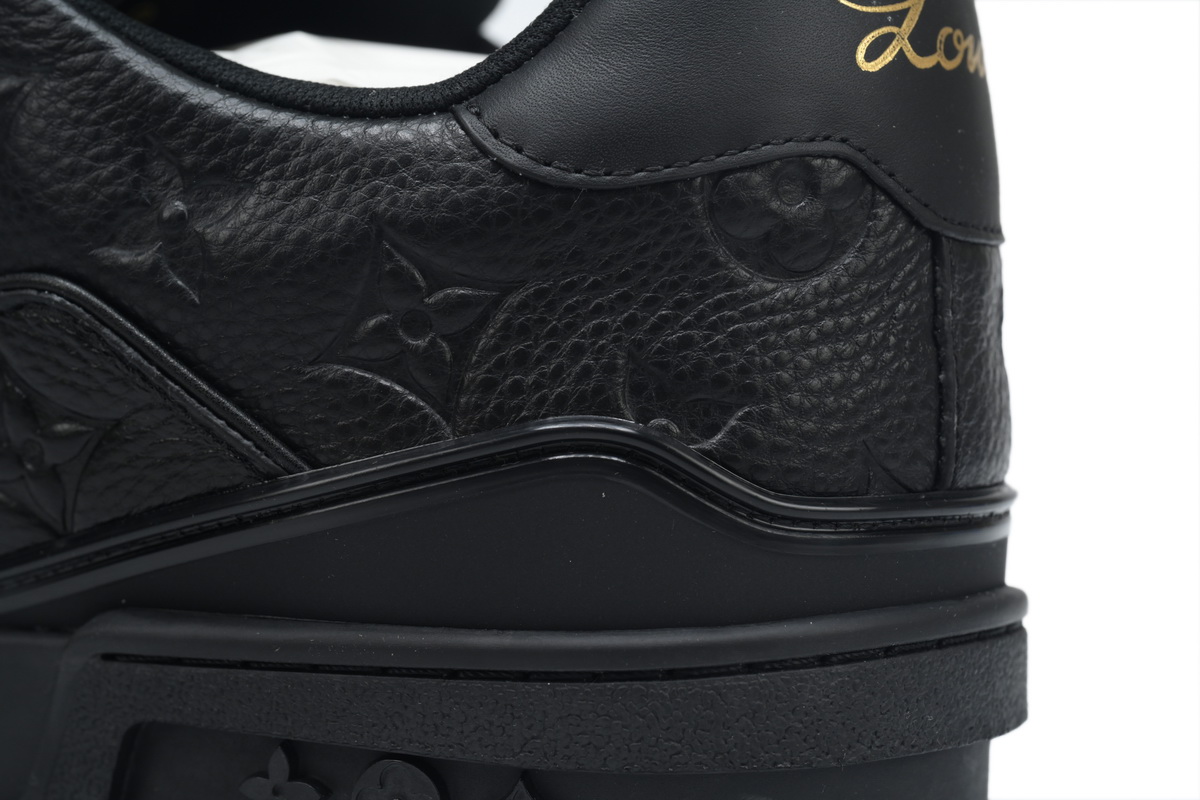 PK God Batch Louis Vuitton Trainer Black 1A7WET