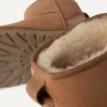 UGG Men's Classic Mini Boot Chestnut