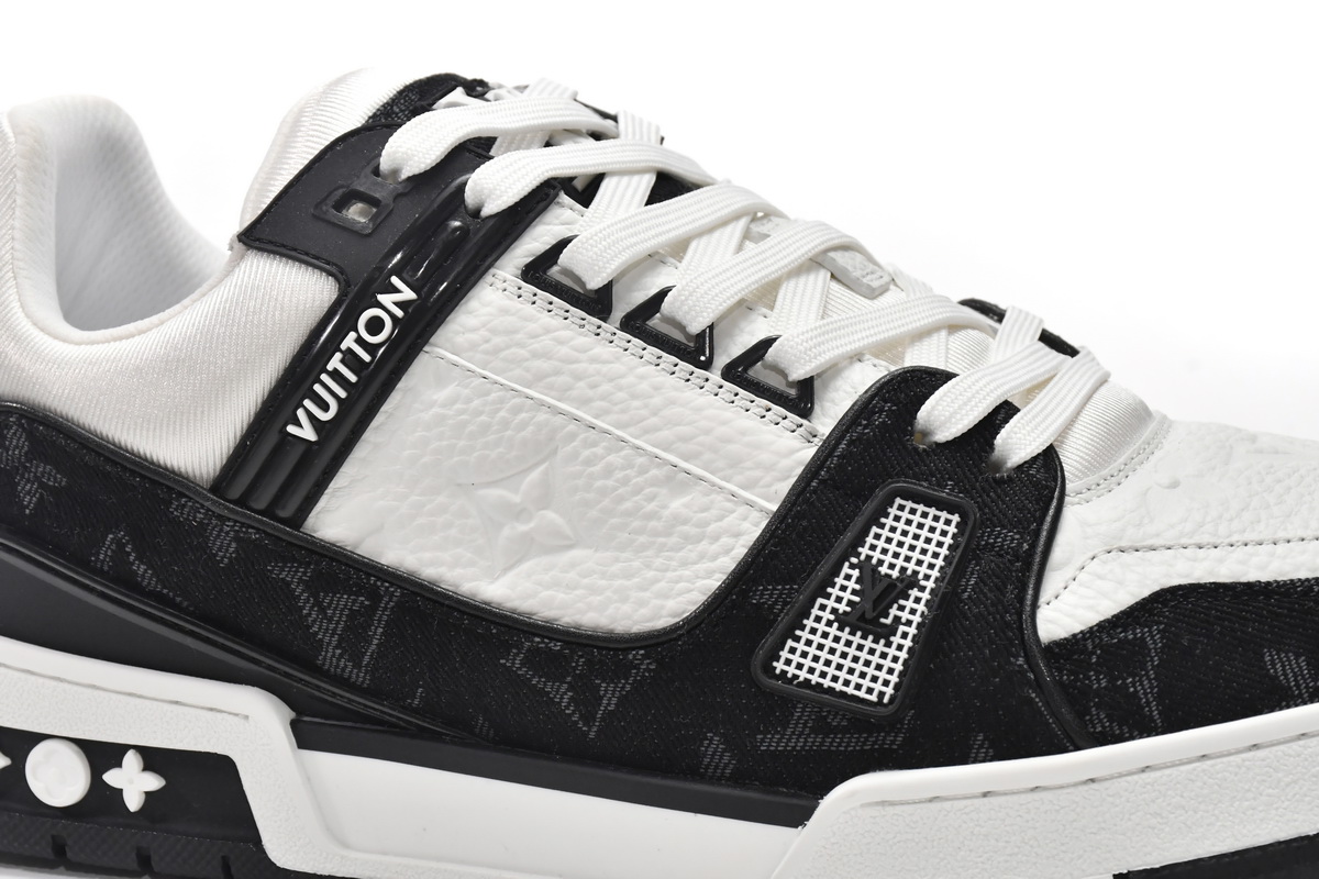 PK God Batch LOUIS VUITTON Trainer Black And White Cloth Cover VL1202