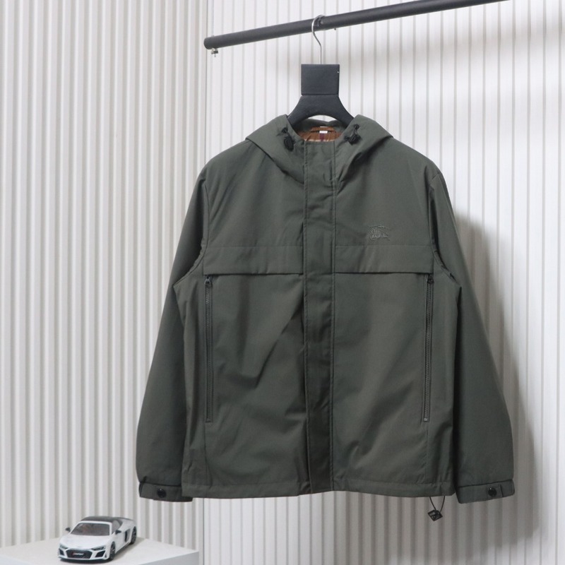 Burberry chest pocket embroidered warhorse plus cotton hooded jacket