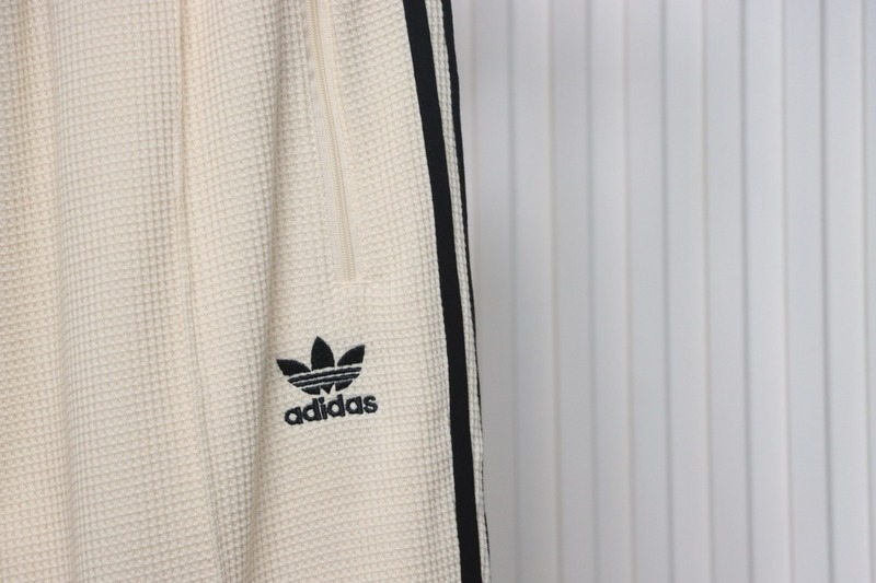 Adidas originals American retro series Trefoil logo embroidered side stripes retro sports casual trousers