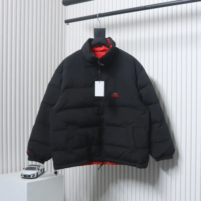 Balenciaga SPORTS ICON TRACKSUIT cocoon-shaped double-sided wide turtleback down jacket