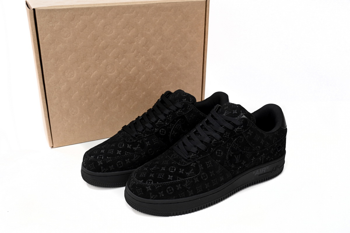 PK GOD BATCH LOUIS VUITTON x Nike Air Force 1 All Black 1A9VD7