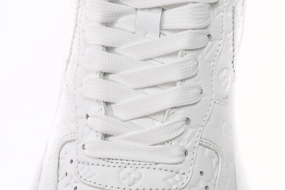 PK God Batch LOUIS VUITTON x Nike Air Force 1 Triple White LK0221