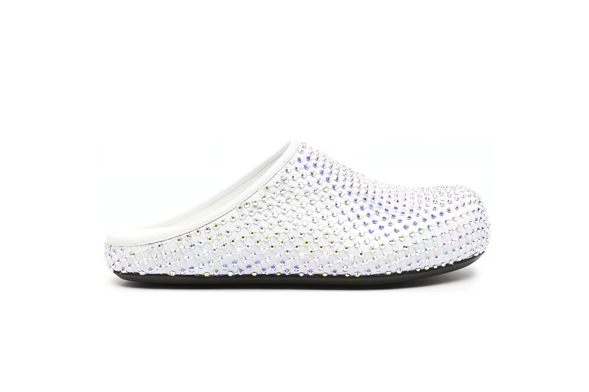 Marni Calfskin Fussbett Sabot White Leather with Rhinestones SBMS004601P639400W01