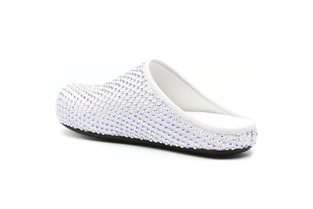 Marni Calfskin Fussbett Sabot White Leather with Rhinestones SBMS004601P639400W01