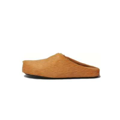 Marni Long hair Calfskin Fussbett Sabot Orange SBMR000600P412200R09 01