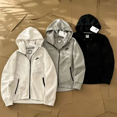 Nike Sportswear Tech Fleece Windrunner Full-Zip Hoodie & Joggers Set 02