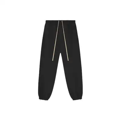 Fear of God Essentials Military Nylon Trackpant Black 01