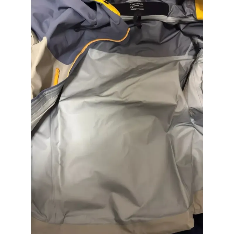 Arc'teryx Alpha SV Year of the Snake GTX Jacket LNY 2025