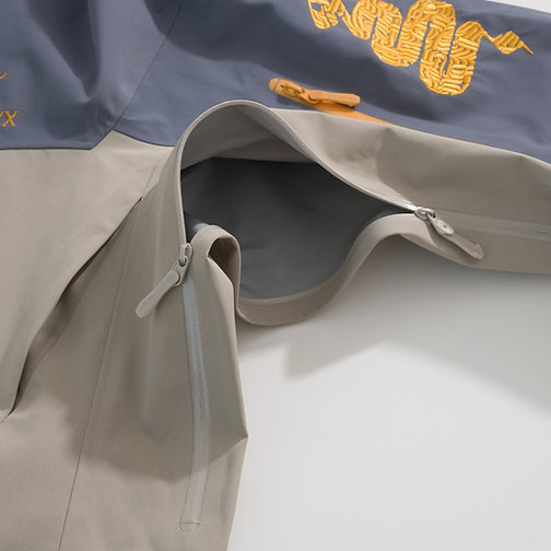 Arc'teryx Alpha SV Year of the Snake GTX Jacket LNY 2025