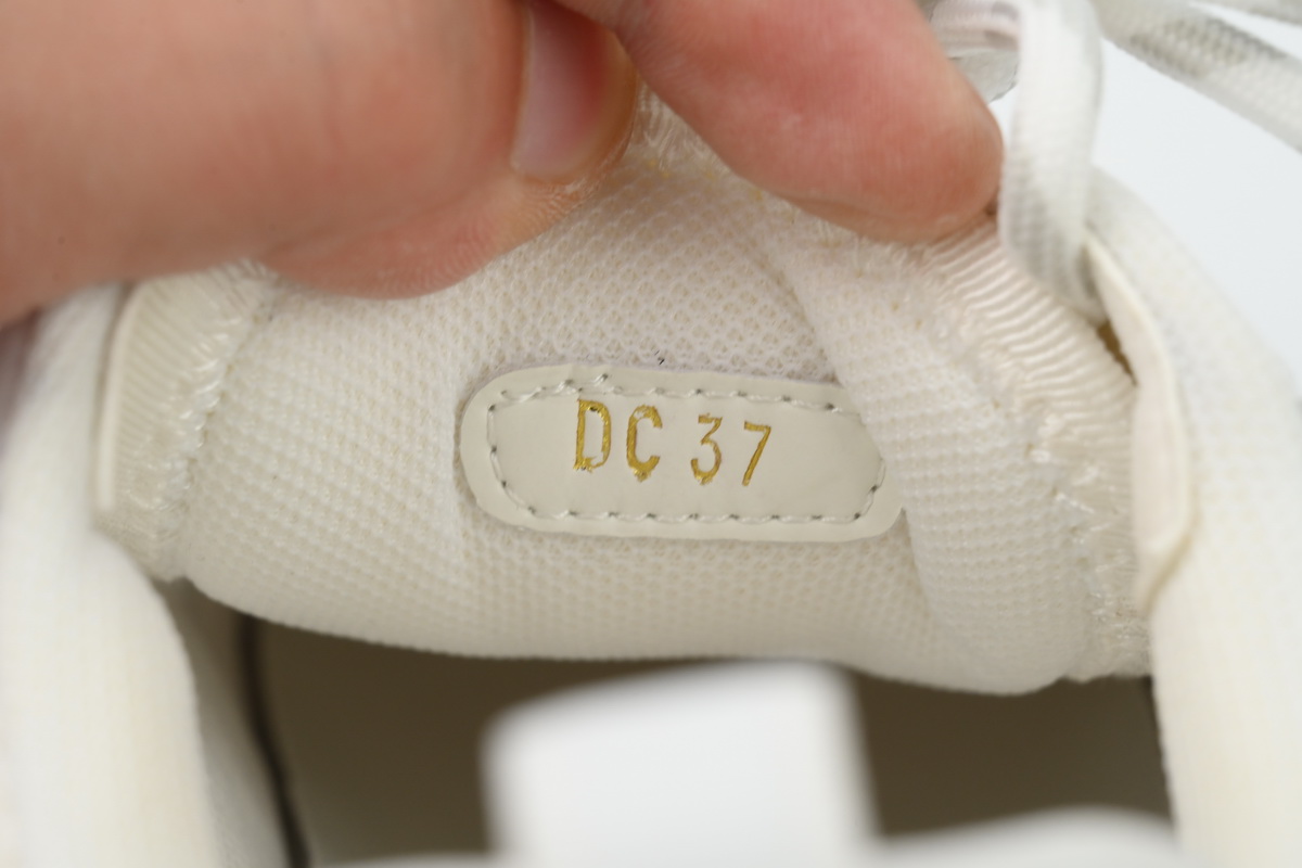 PK God Batch Dior Chrono Sneaker White