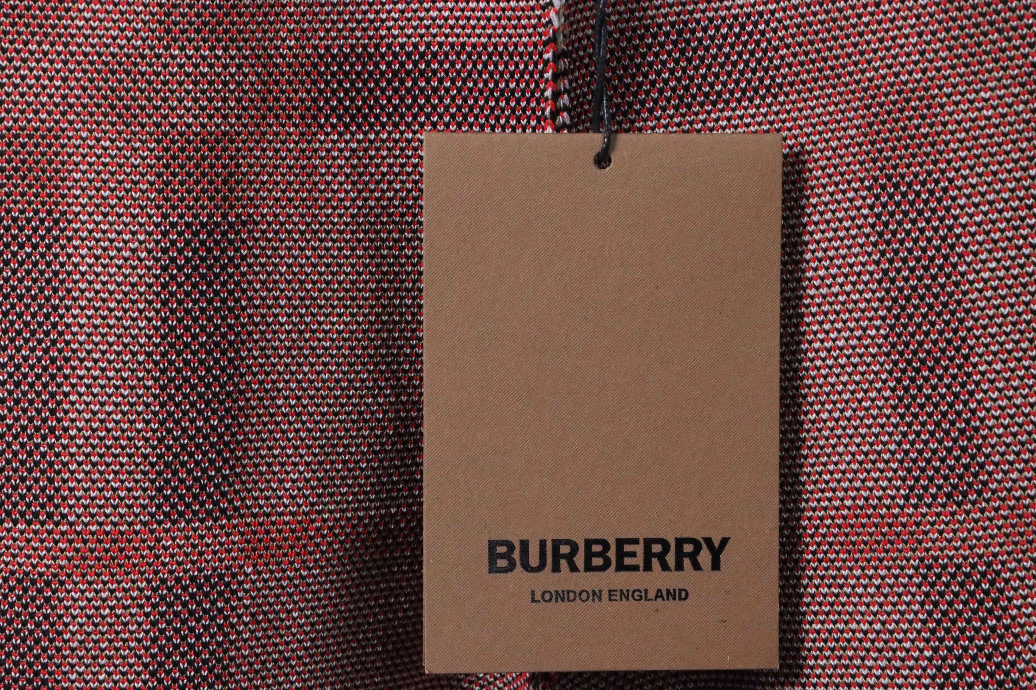 PK God Batch Burberry Classic Check Knit Shorts Red Stripe