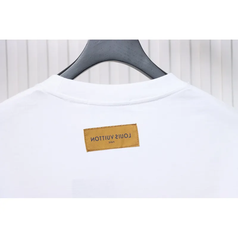 High Quality Batch Louis Vuitton Comic Cartoon Flame Letter Print Short Sleeve White