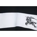 PK God Batch Burberry Black and white striped horse print short sleeves