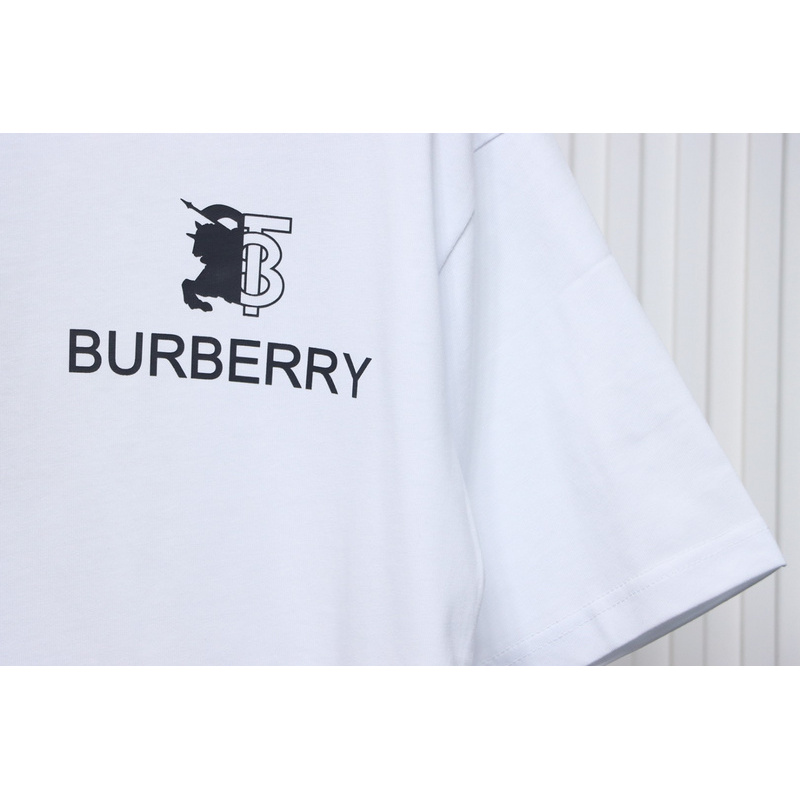 PK God Batch Burberry Spliced ​​War Horse Short Sleeve T-Shirt White