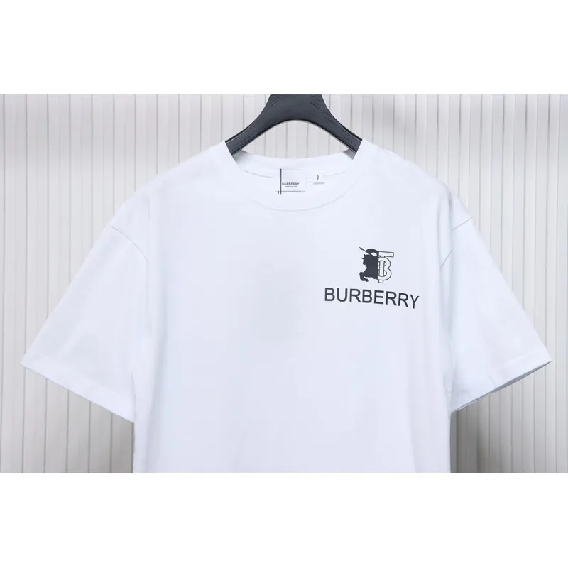 PK God Batch Burberry Spliced ​​War Horse Short Sleeve T-Shirt White