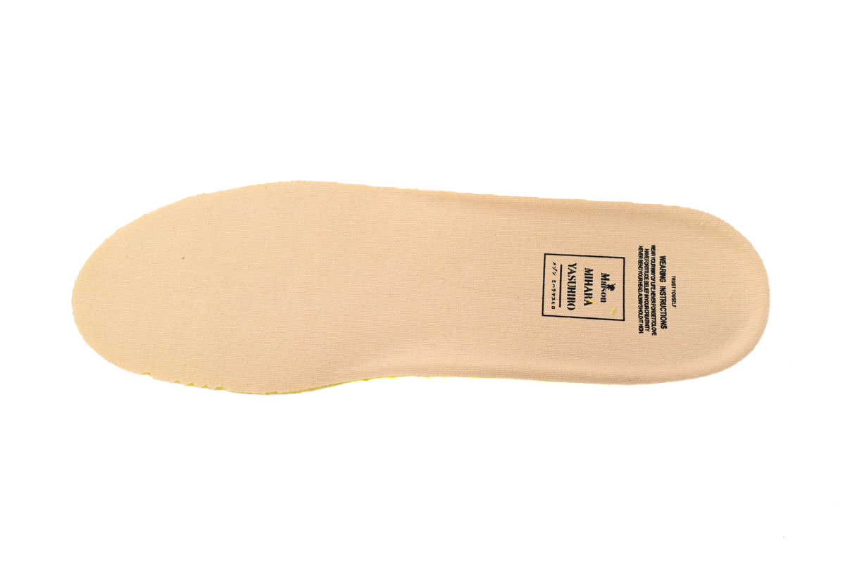 PK God Batch MIHARA YASUHIRO White And Black Background NO.762