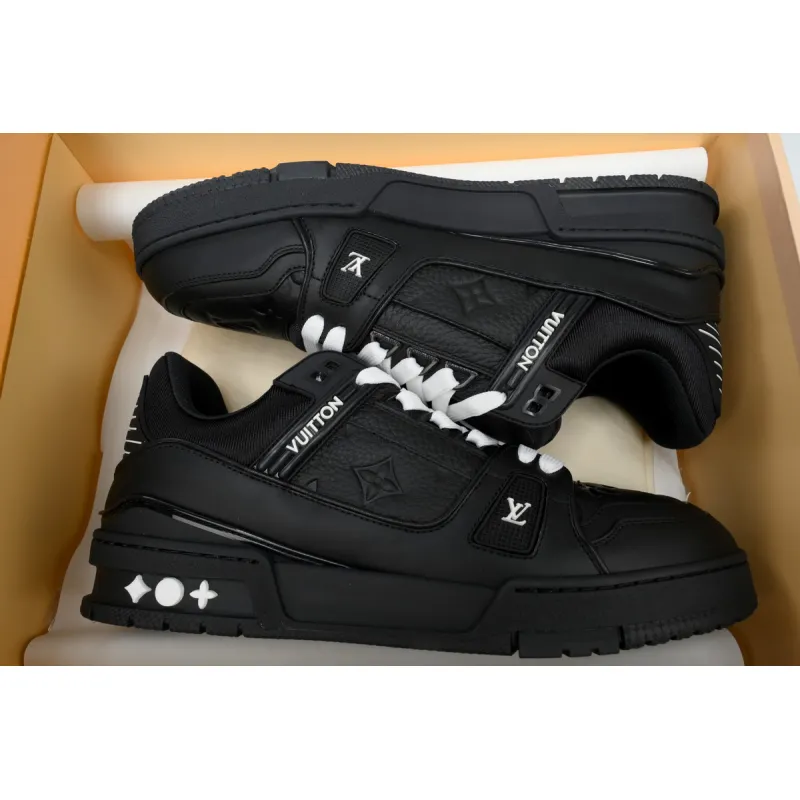 PK God Batch LOUIS VUITTON Trainer All Black Embossing 1AARER