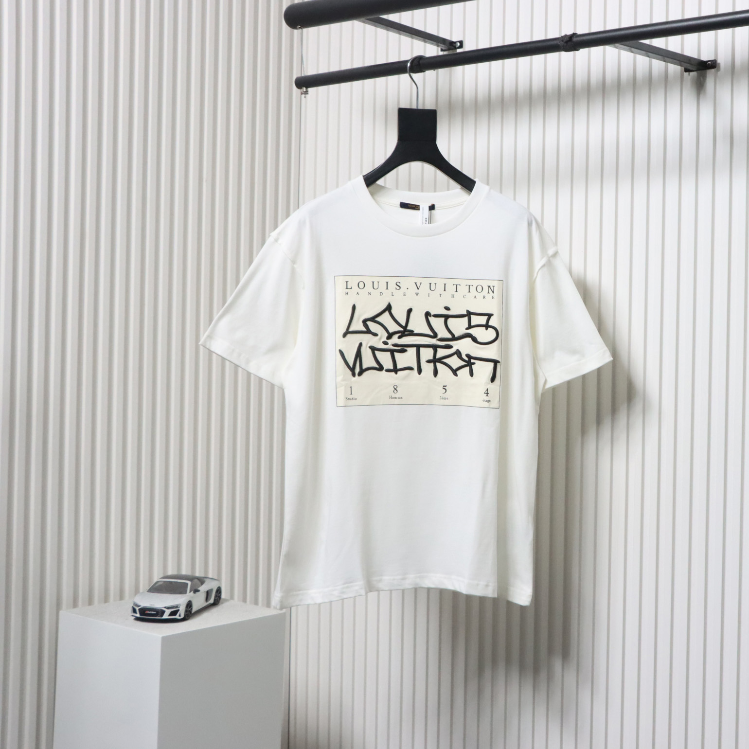 Louis Vuitton 1854 3D printed short sleeves