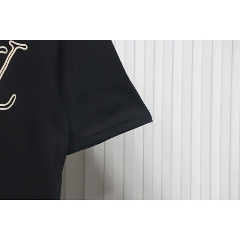 Louis Vuitton 25ss line logo foam print short sleeve black